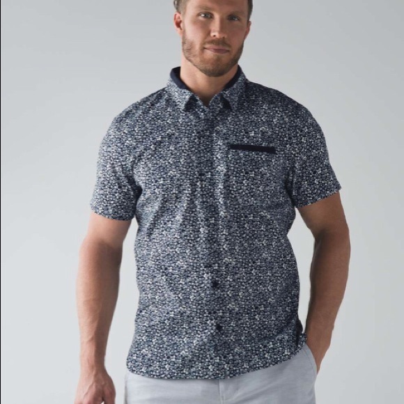 lululemon athletica Other - Lulu lemon men’s button down